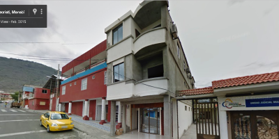Edificio donde funciona el Registro de la Propiedad de Montecristi. Foto: Captura de pantalla, tomada de Google Maps.